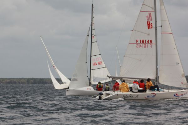 ACE femme à la barre – photo 31
