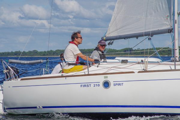 Trophée – photo 81