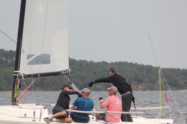 Le trophée d'Ispe J70 – photo 24