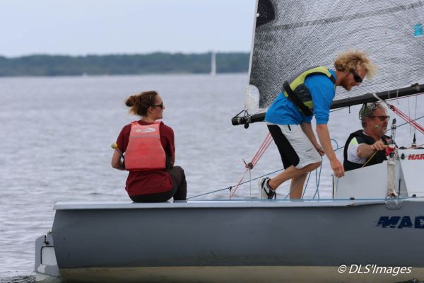 Femmes à la barre – photo 44